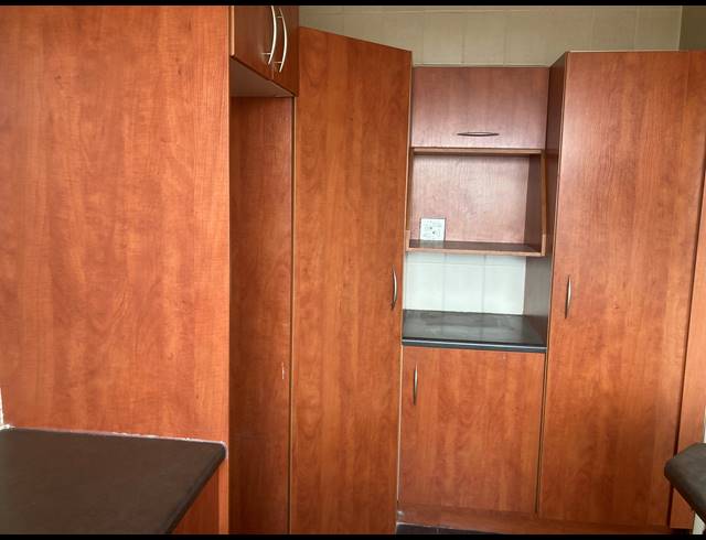 2 BEDROOM SECTIONAL TITLE FOR SALE IN BENONI CENTRAL
